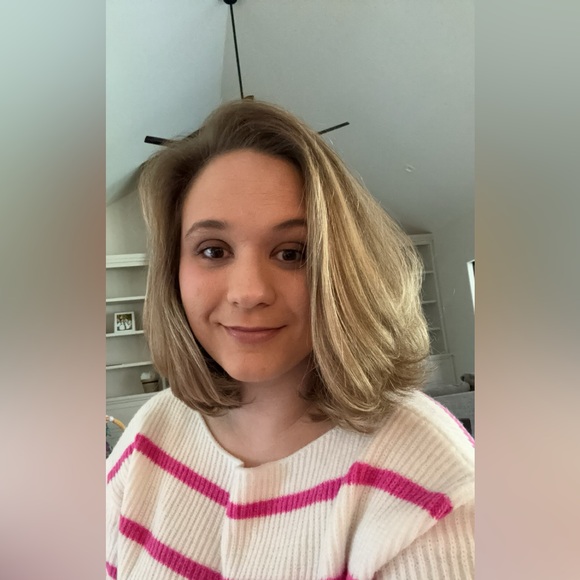 Meet your Posher, Molly - Picture 1 of 1